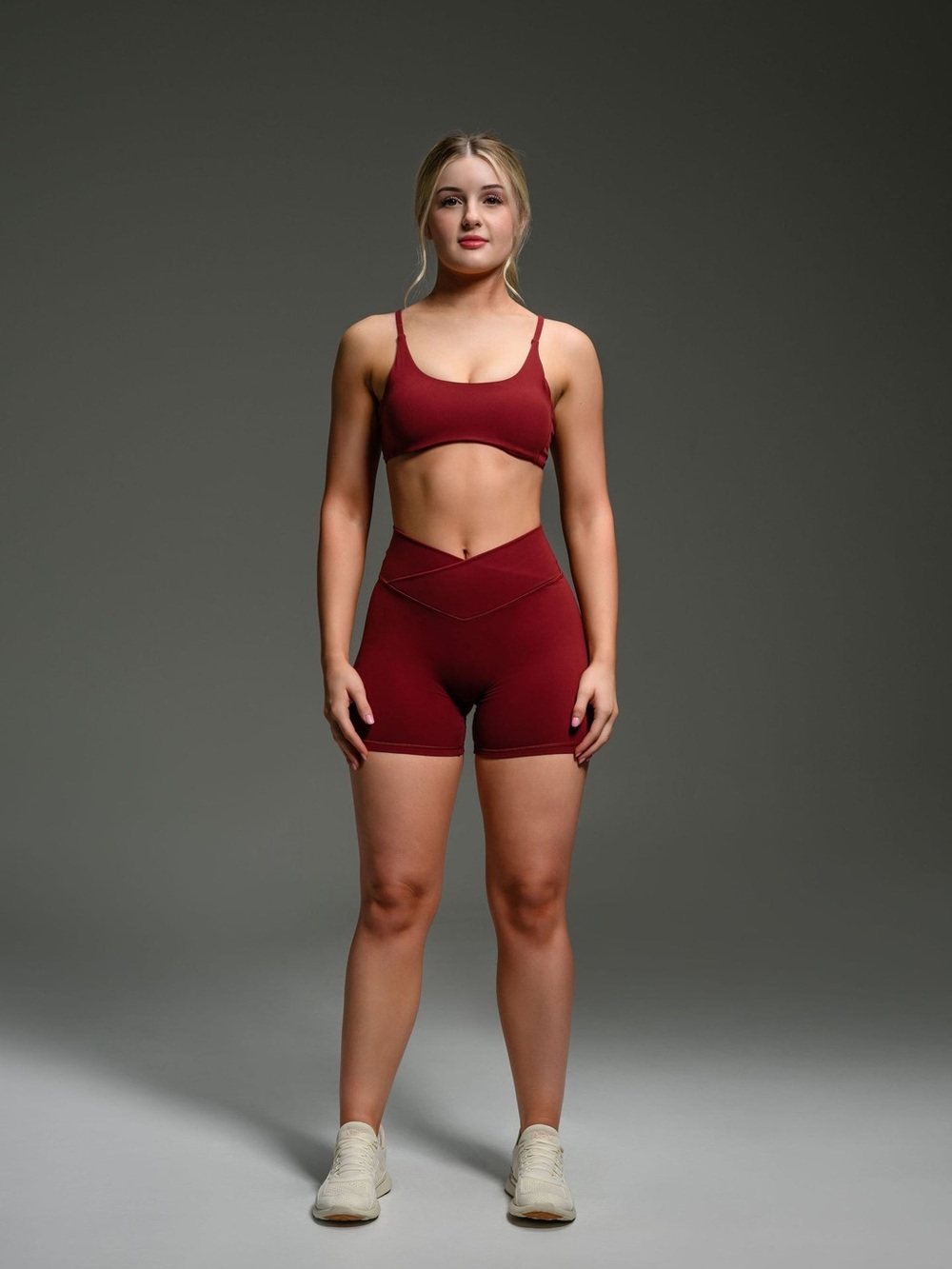 Sienna Alura Sports Bra in Chocolate Truffle